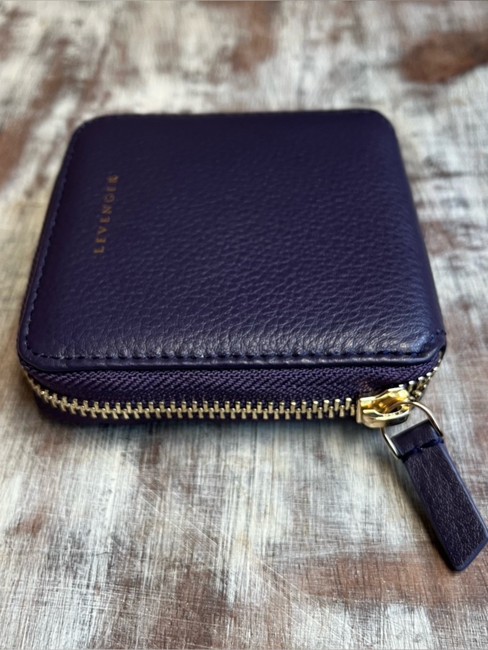 Levenger Purple Pebbled Leather Zip Around Wallet Compact Card Holder
Gold Logo - Picture 3 of 4